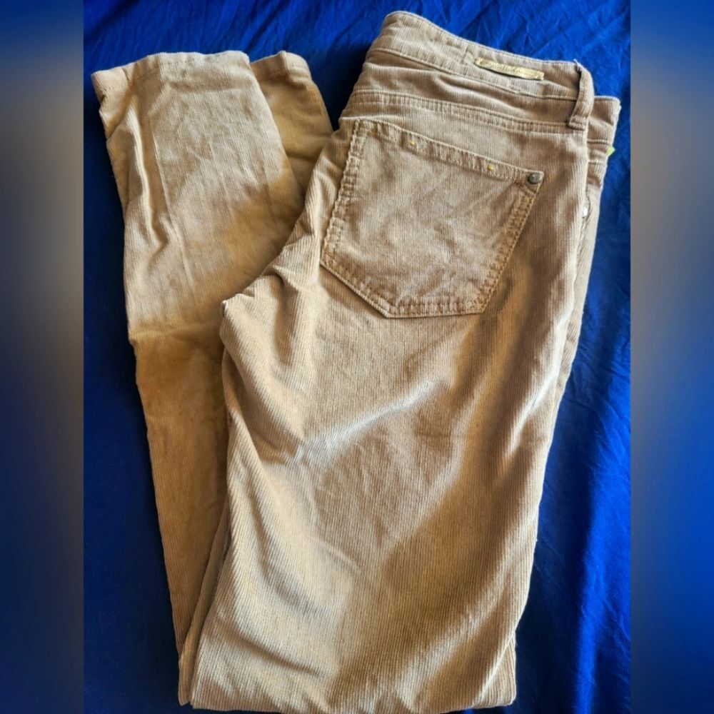 Pilcro by Anthropologie lightweight corduroy pants
